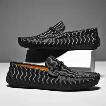 Zapatillas Mocassins Enorme Solas Homens Casual do Tênis Designer de Luxo 2023 Mens Designer de Sapatos Lofer Clássico Homem de Sapato de Tênis